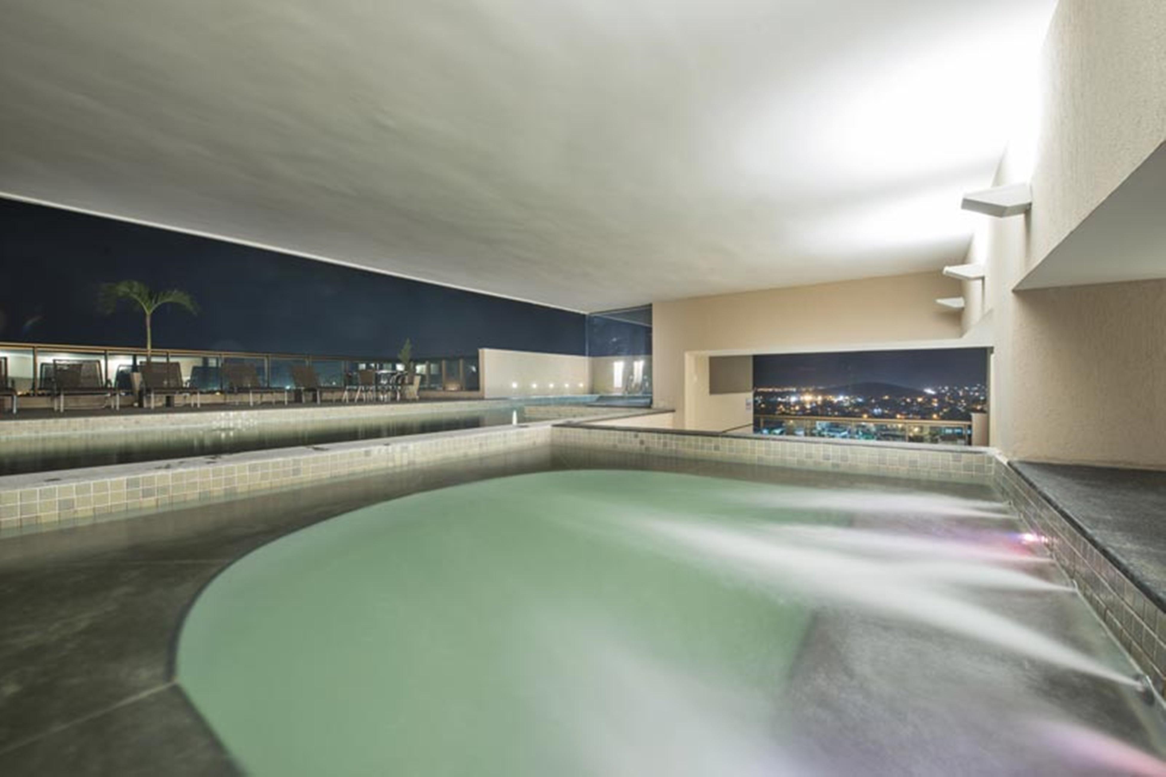 Promenade Prime Apartahotel